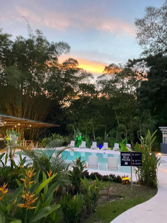 Grand Park Manuel Antonio Hotel Quepos Buitenkant foto