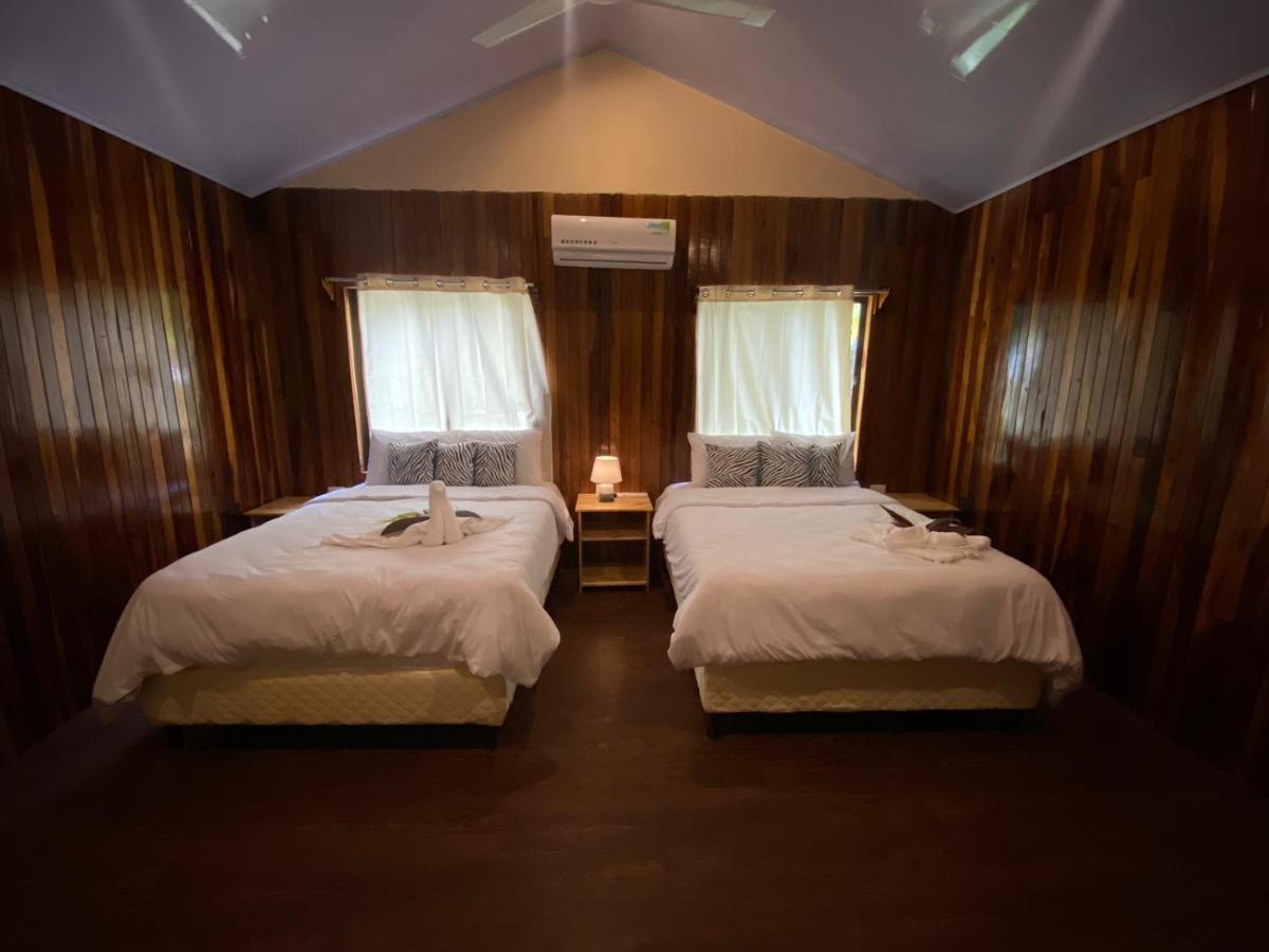 Grand Park Manuel Antonio Hotel Quepos Buitenkant foto