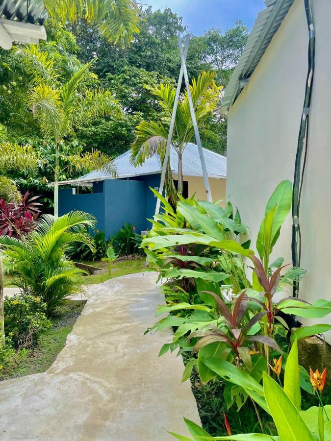 Grand Park Manuel Antonio Hotel Quepos Buitenkant foto